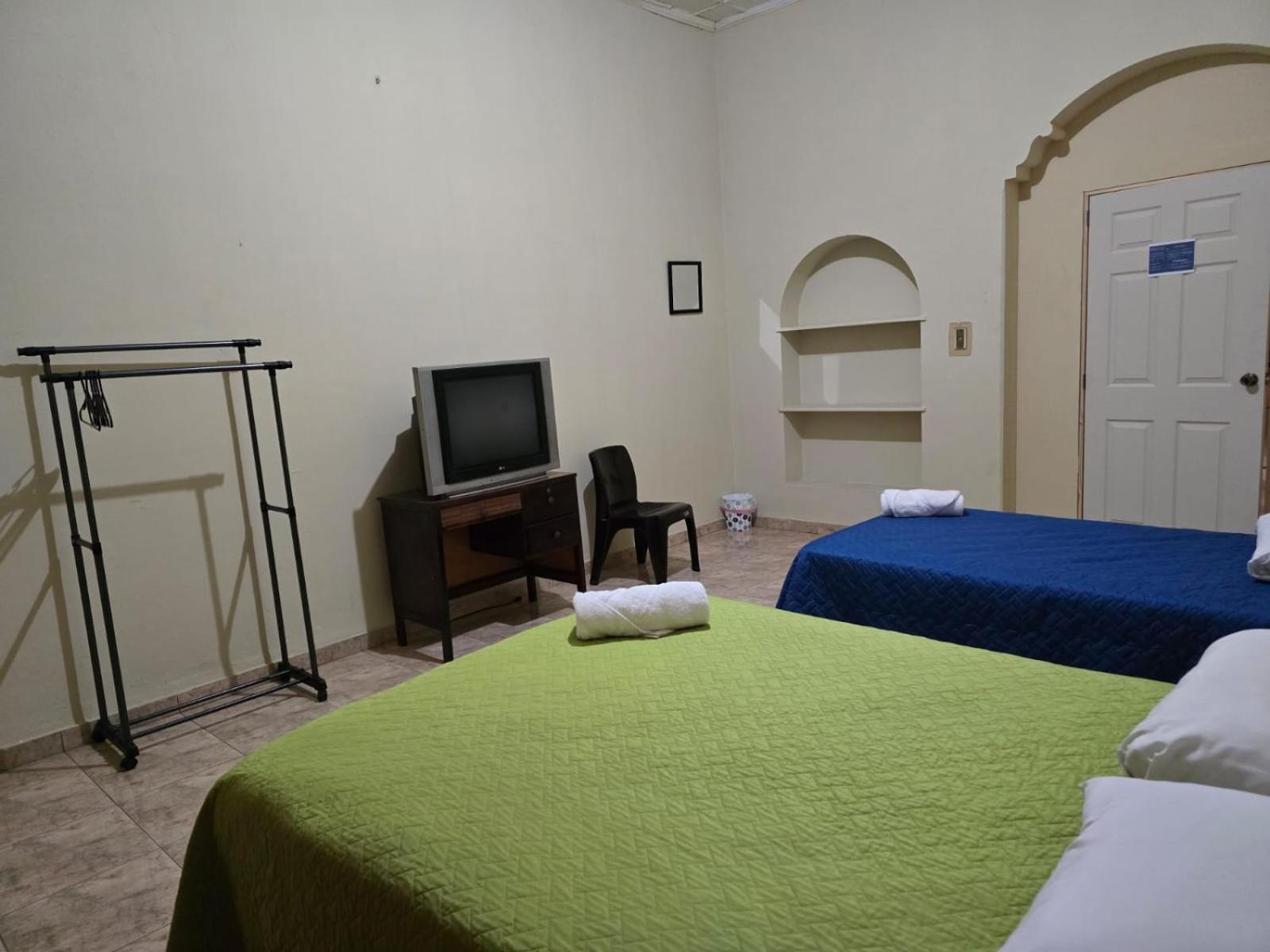 Hostal Casa Luna Santa Ana Exteriör bild